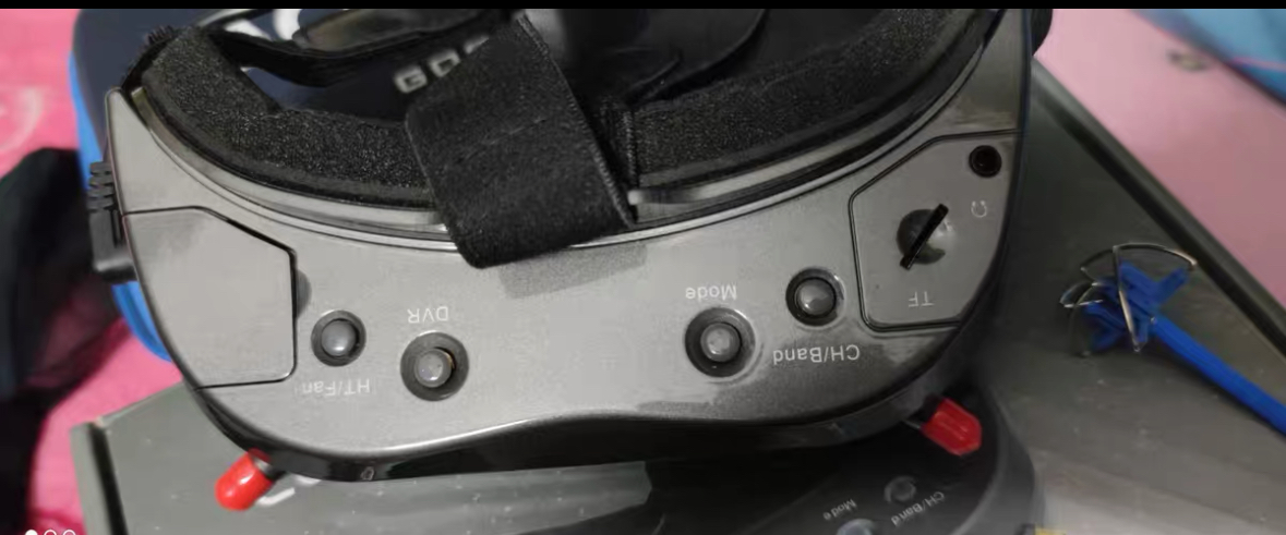 Skyzone Sky04O Pro Fpv Goggles - 90% new Aomway Commander V2 Diversity